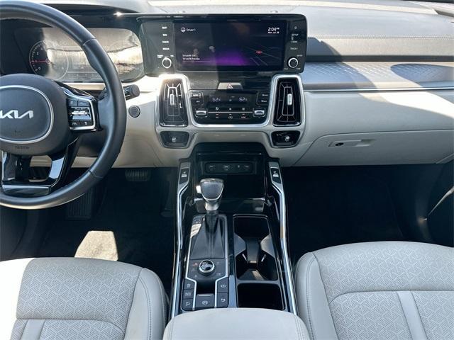 used 2022 Kia Sorento car, priced at $27,995