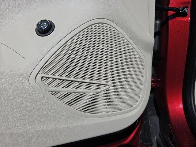 used 2022 Buick Envision car, priced at $21,995