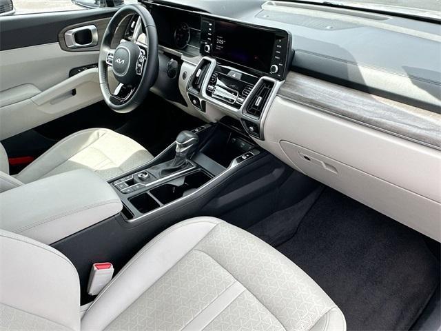 used 2023 Kia Sorento car, priced at $30,995