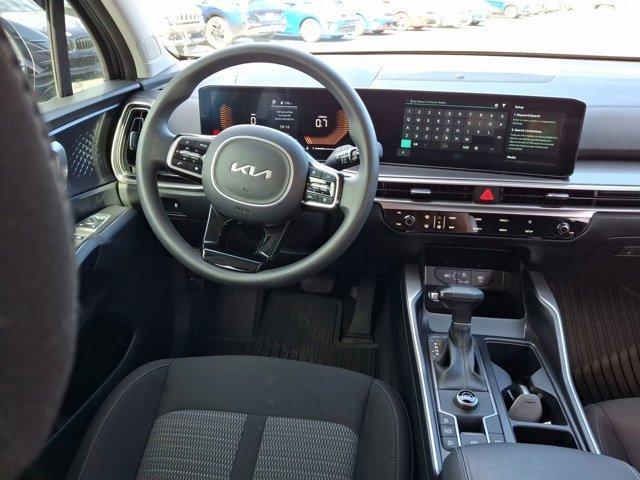 used 2024 Kia Sorento car, priced at $30,995