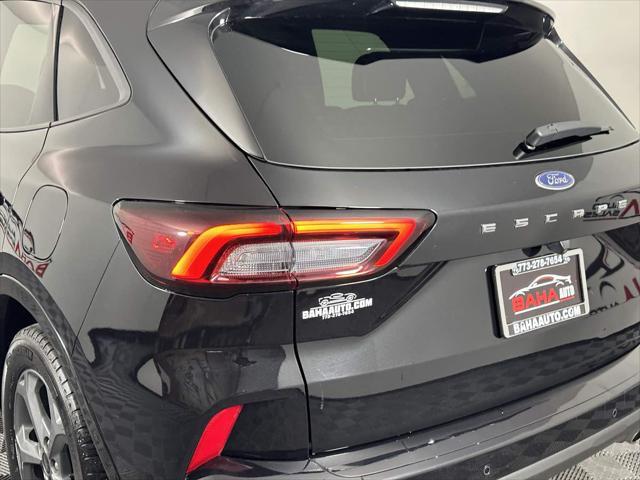 used 2023 Ford Escape car, priced at $22,495