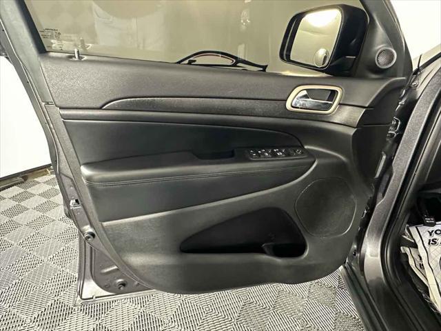 used 2017 Jeep Grand Cherokee car, priced at $15,995