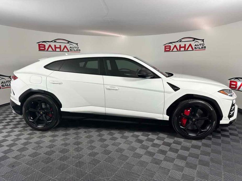 used 2019 Lamborghini Urus car, priced at $195,995