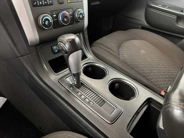 used 2011 Chevrolet Traverse car, priced at $3,995