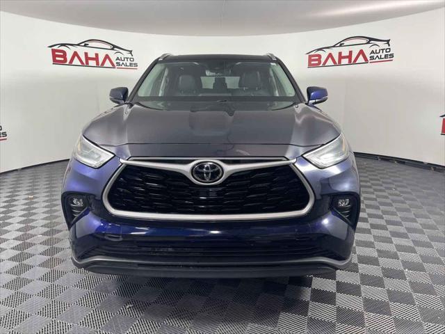 used 2021 Toyota Highlander car, priced at $25,995