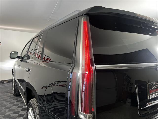 used 2017 Cadillac Escalade car, priced at $27,995