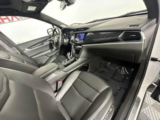used 2023 Cadillac XT6 car, priced at $41,995