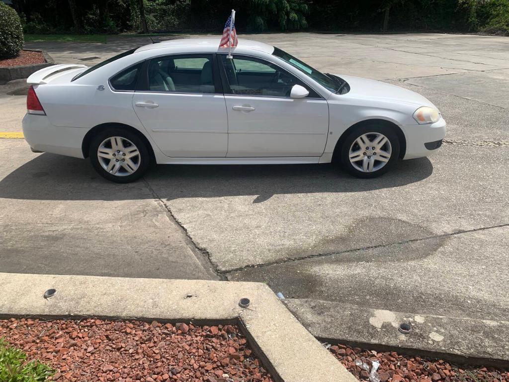 used 2009 Chevrolet Impala car, priced at $6,495