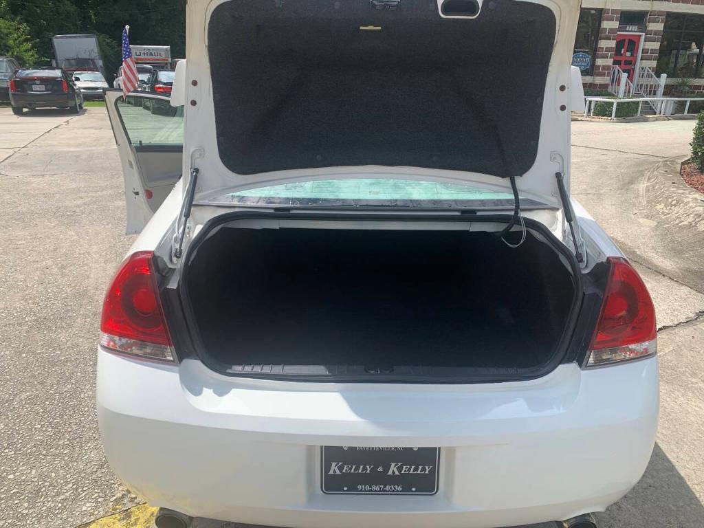 used 2009 Chevrolet Impala car, priced at $6,495