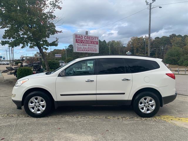 used 2012 Chevrolet Traverse car, priced at $7,995