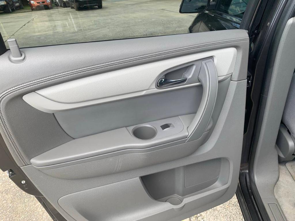 used 2013 Chevrolet Traverse car
