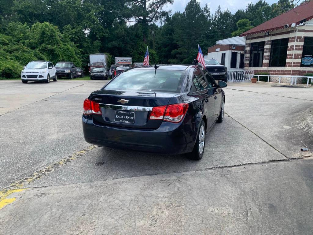 used 2014 Chevrolet Cruze car, priced at $7,495