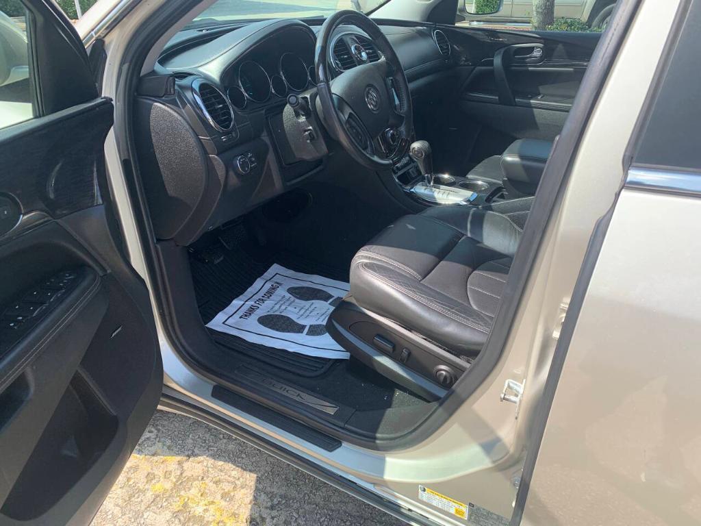 used 2015 Buick Enclave car, priced at $9,995