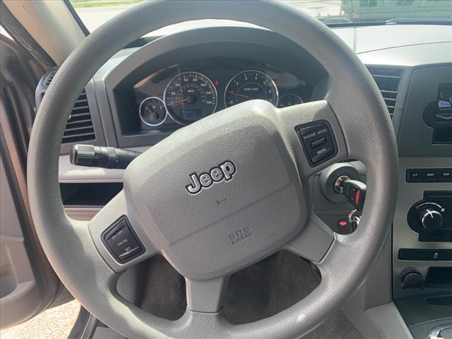 used 2007 Jeep Grand Cherokee car, priced at $7,995