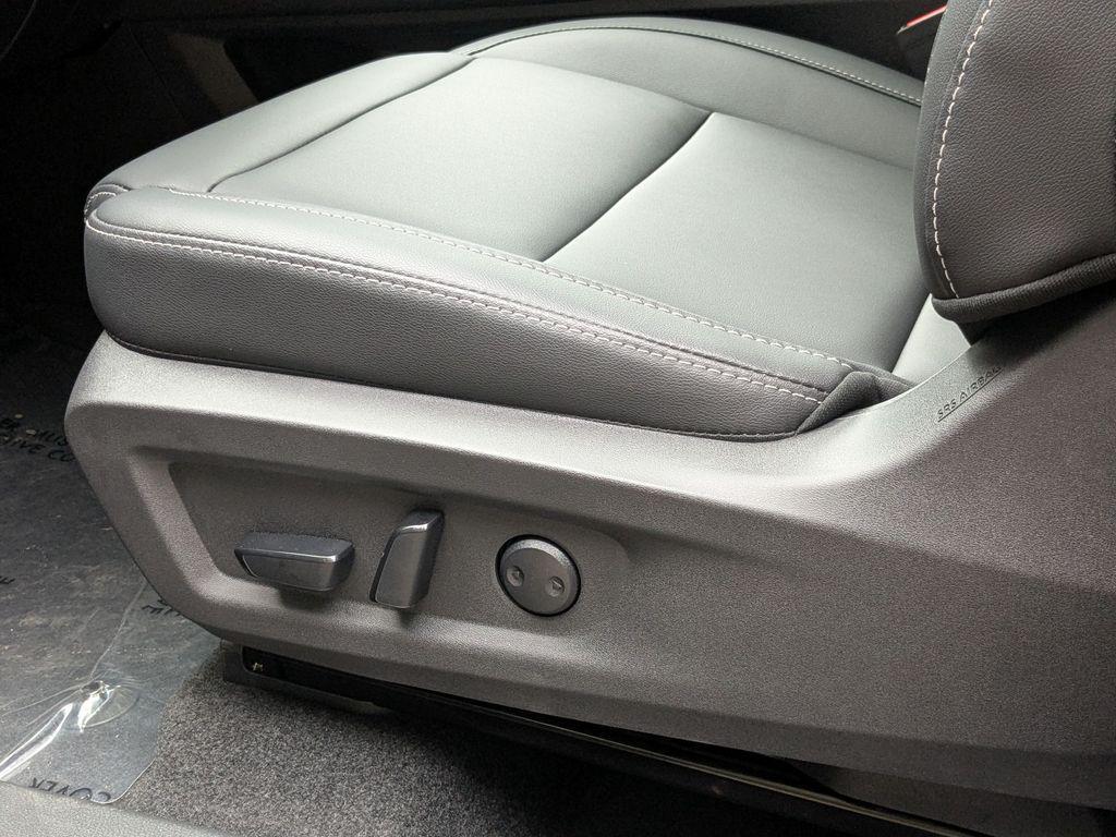 new 2025 Nissan Murano car, priced at $36,580