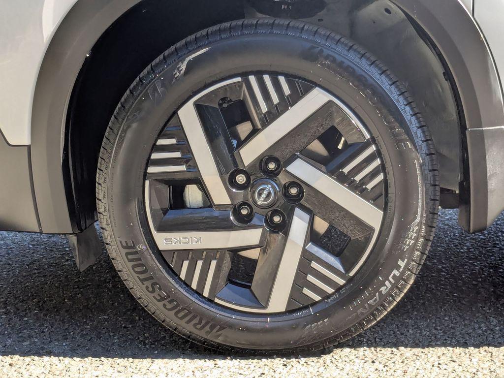 new 2026 Nissan Kicks car, priced at $25,195