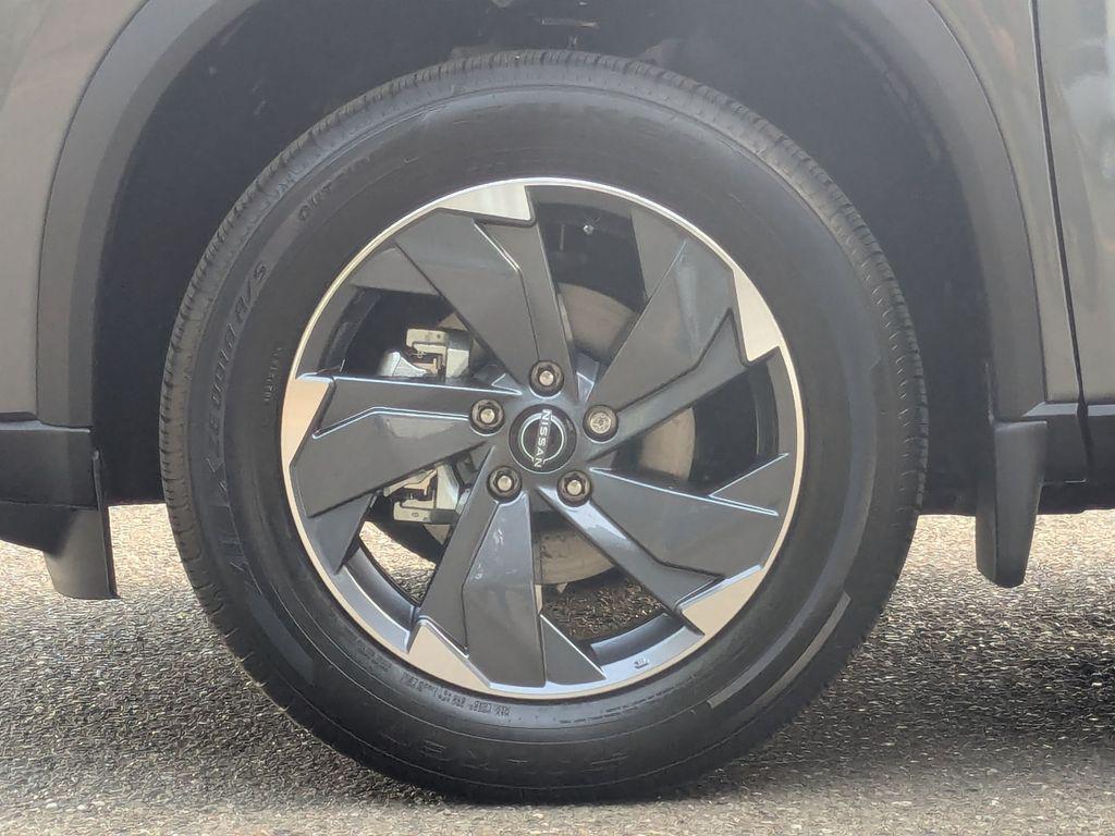 new 2026 Nissan Rogue car, priced at $29,905