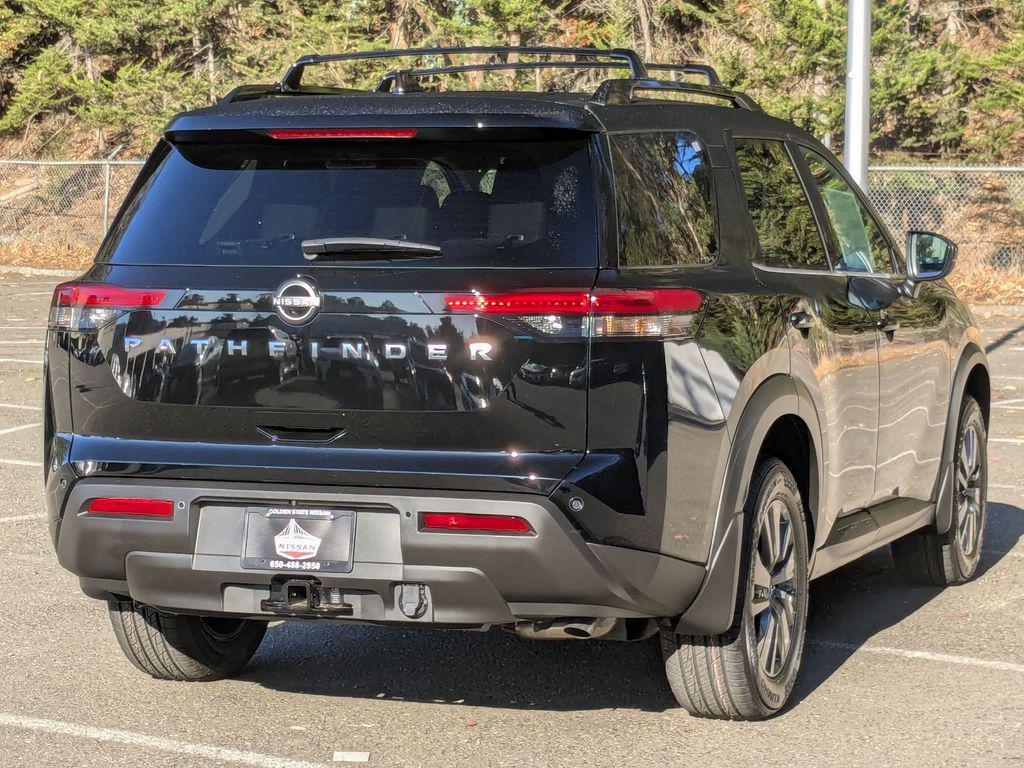 new 2025 Nissan Pathfinder car, priced at $36,584