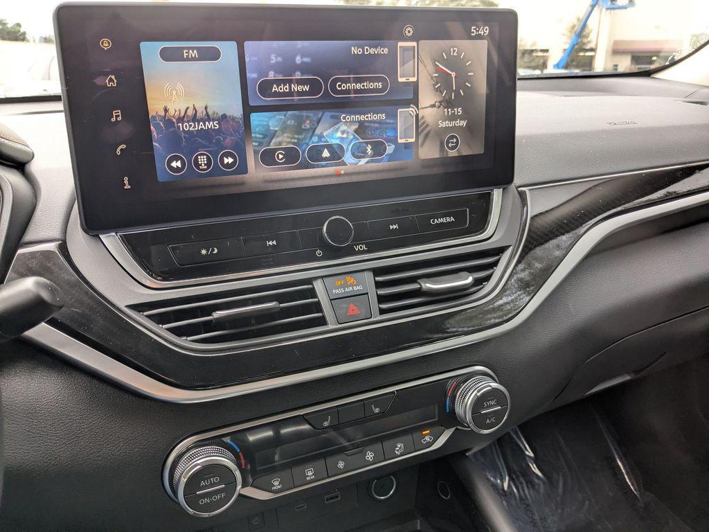 new 2025 Nissan Altima car, priced at $34,185