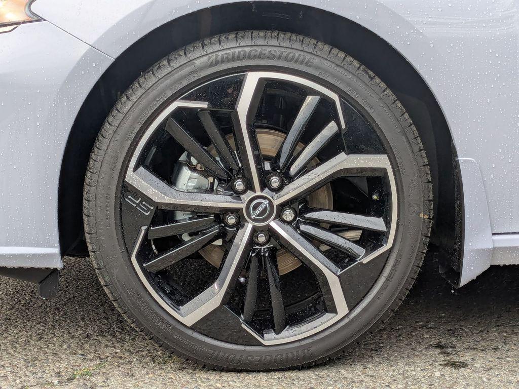 new 2025 Nissan Altima car, priced at $34,185