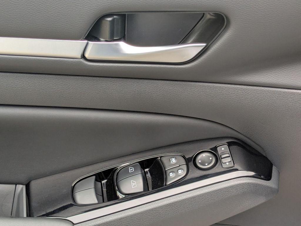 new 2025 Nissan Altima car, priced at $34,185