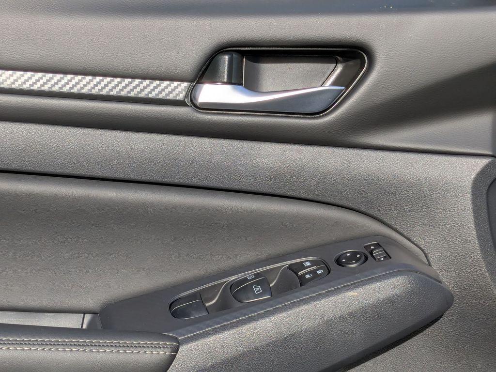 new 2025 Nissan Altima car, priced at $28,805