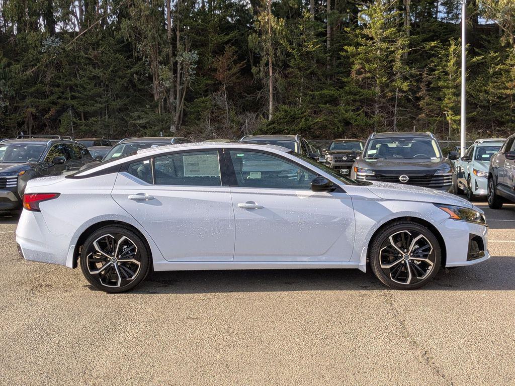 new 2025 Nissan Altima car, priced at $32,480