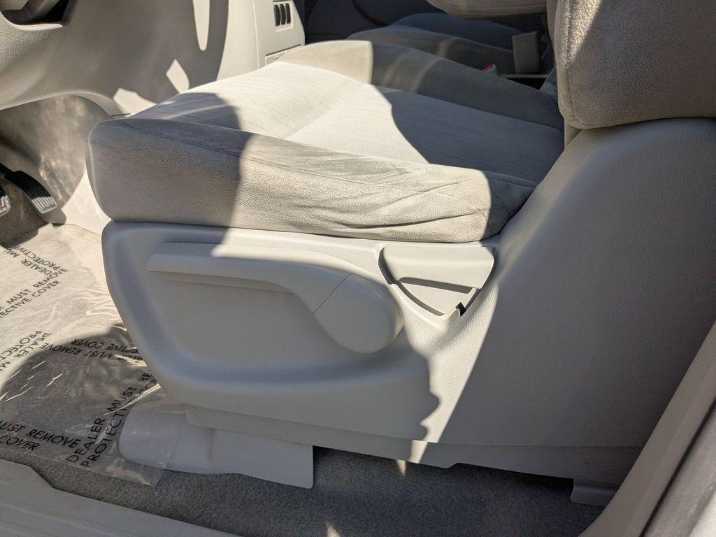 used 2016 Nissan Quest car, priced at $9,988