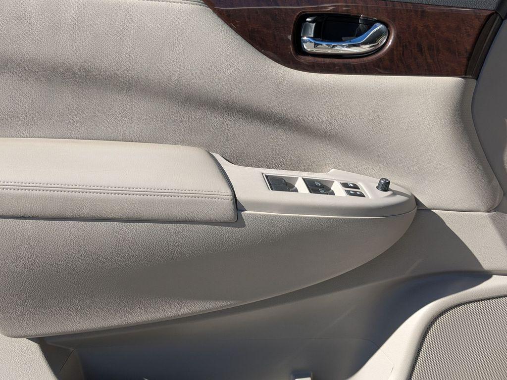 used 2016 Nissan Quest car, priced at $9,988