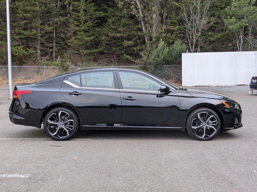 new 2025 Nissan Altima car, priced at $31,980