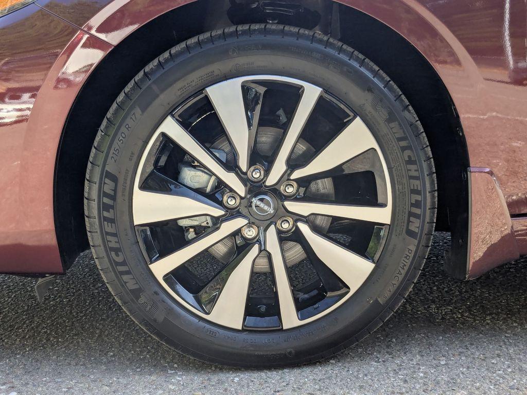 used 2025 Nissan Sentra car, priced at $19,788