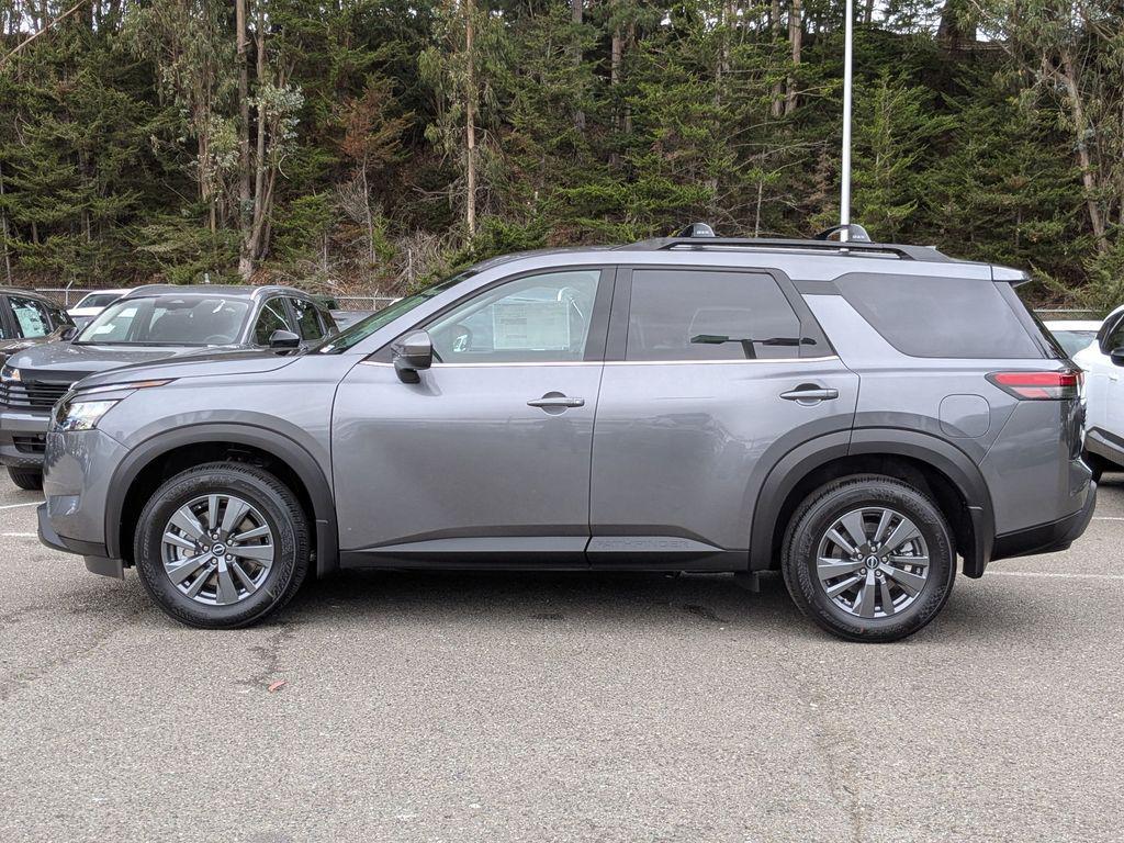 new 2025 Nissan Pathfinder car, priced at $34,772