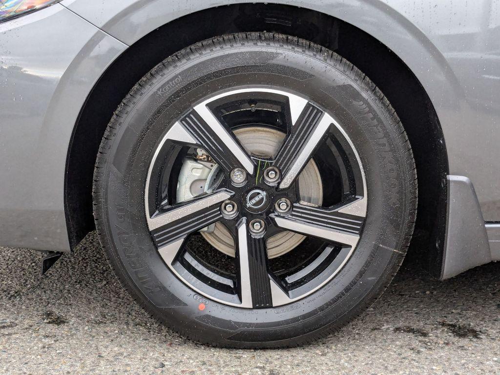 new 2025 Nissan Sentra car, priced at $22,900