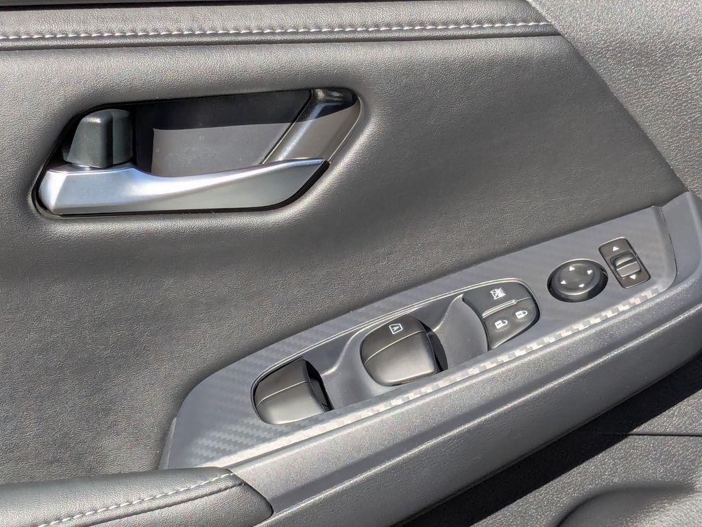 new 2025 Nissan Sentra car, priced at $22,300