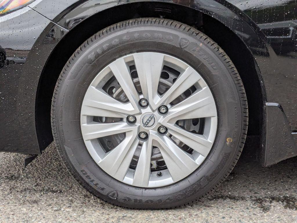 new 2025 Nissan Sentra car, priced at $21,890