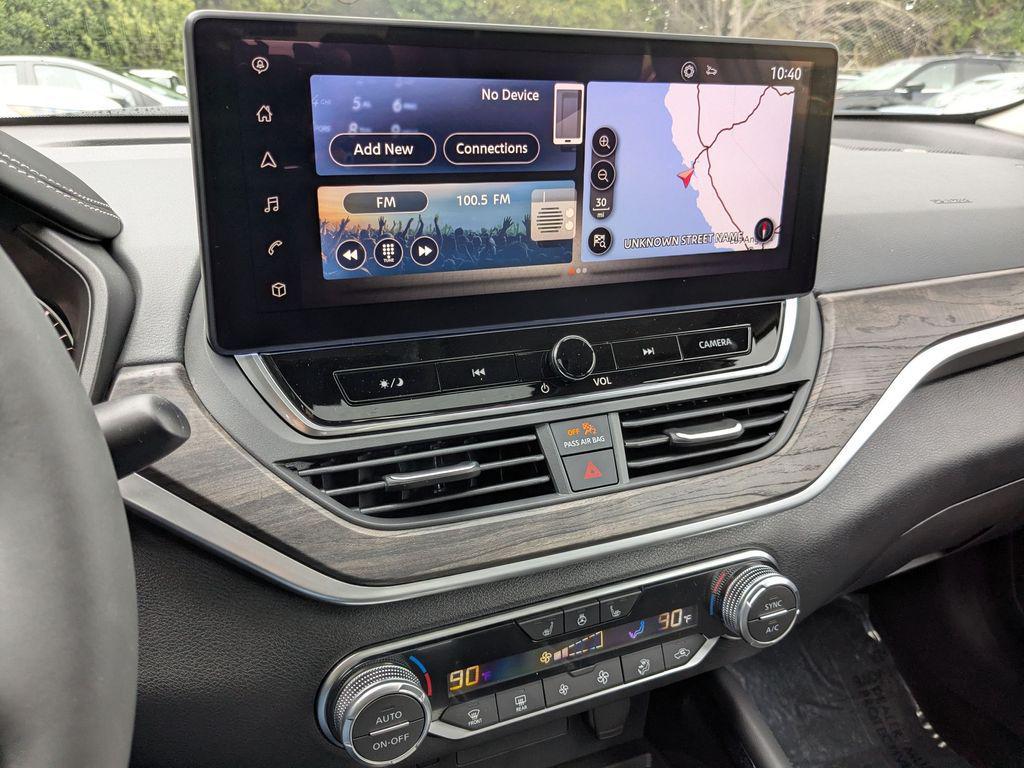 new 2025 Nissan Altima car, priced at $34,085