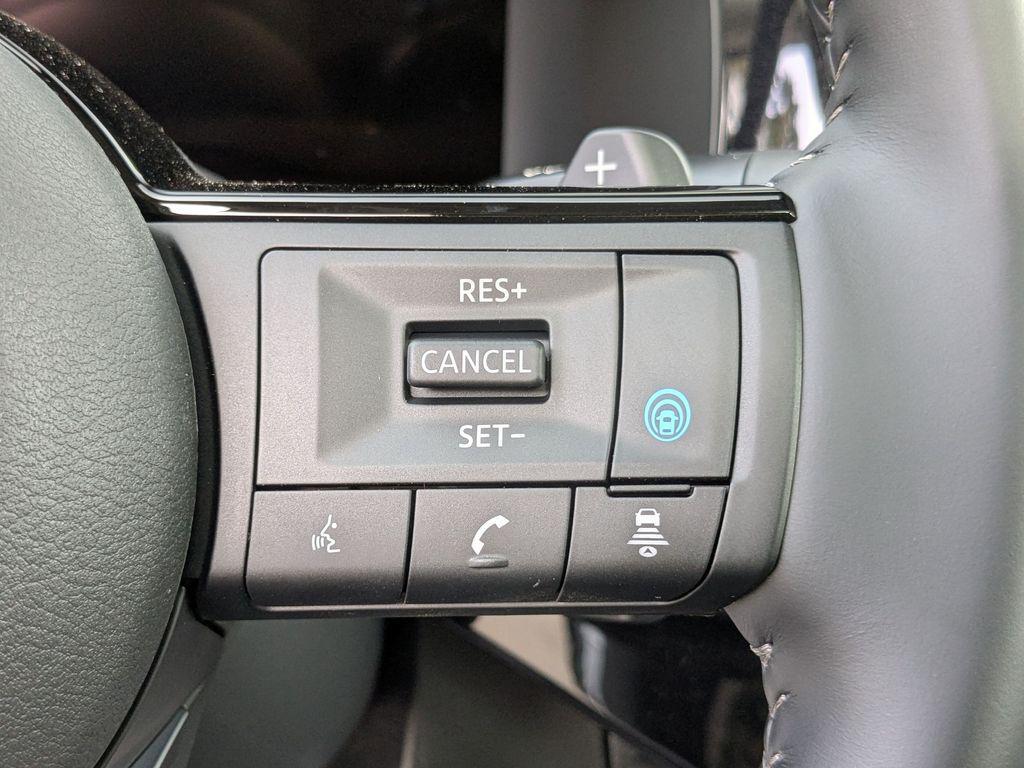 new 2025 Nissan Pathfinder car, priced at $46,061