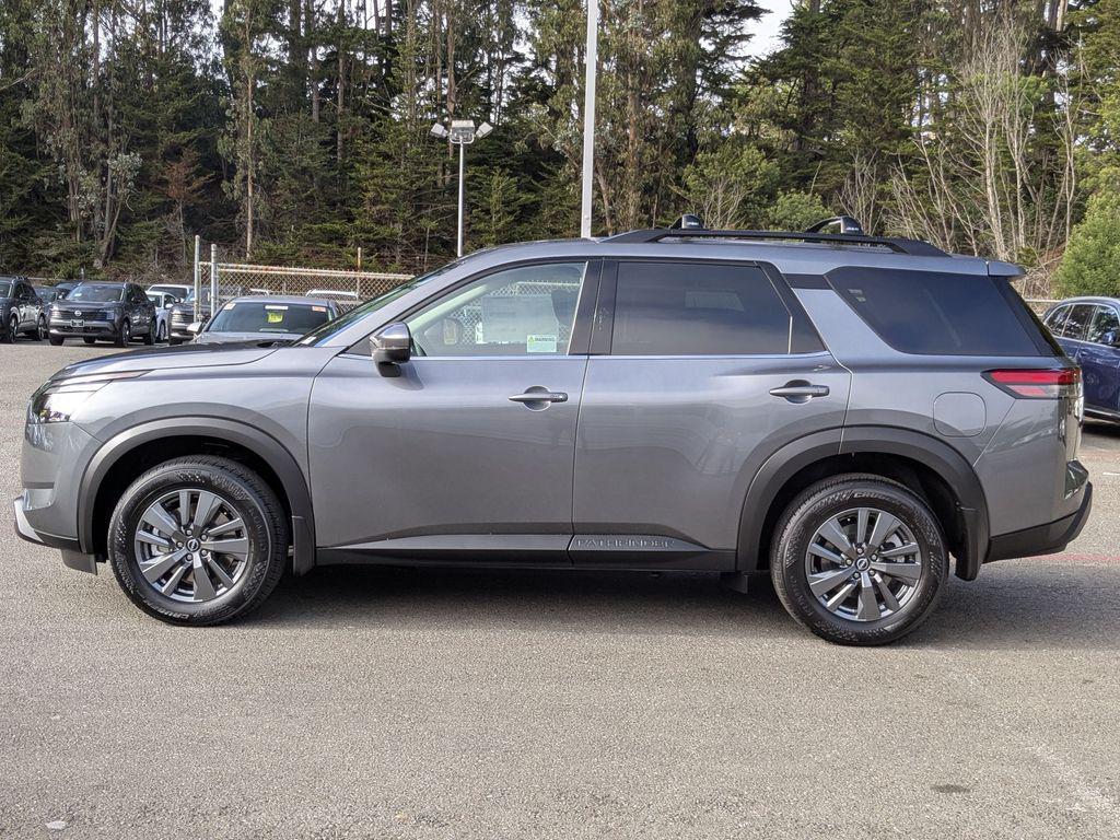 new 2025 Nissan Pathfinder car, priced at $34,772