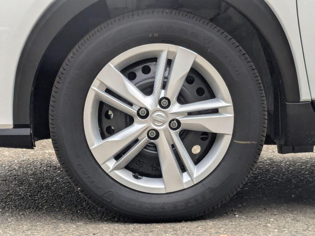 new 2025 Nissan Kicks car, priced at $22,865