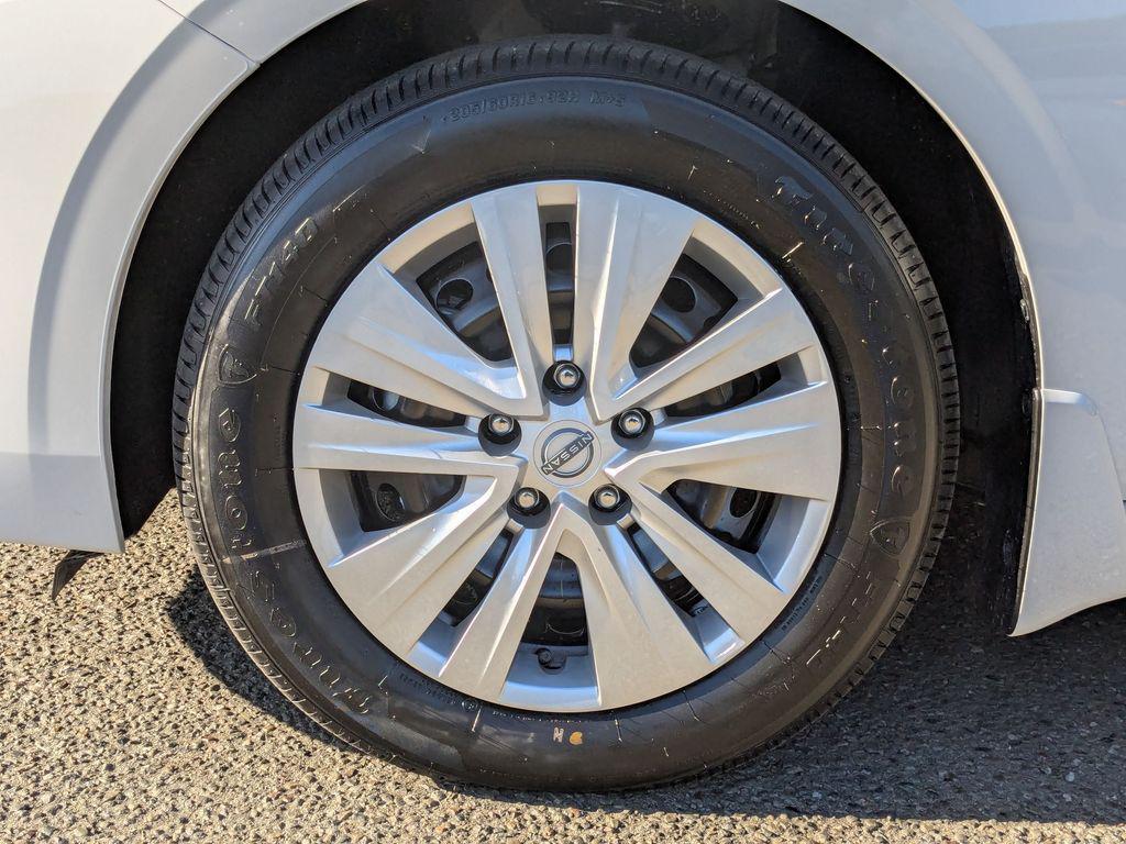 new 2025 Nissan Sentra car, priced at $21,860