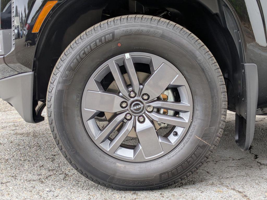 new 2025 Nissan Frontier car, priced at $34,425