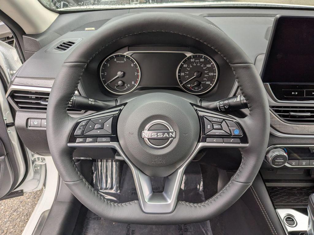 new 2025 Nissan Altima car, priced at $34,535