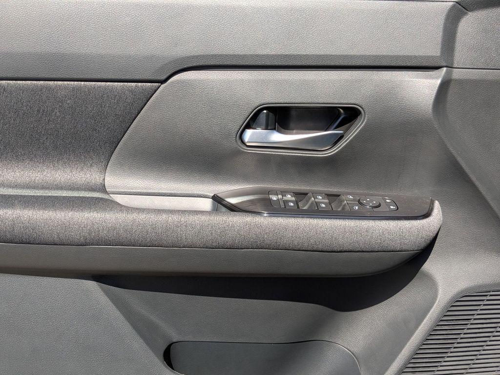 new 2025 Nissan Kicks car, priced at $25,955