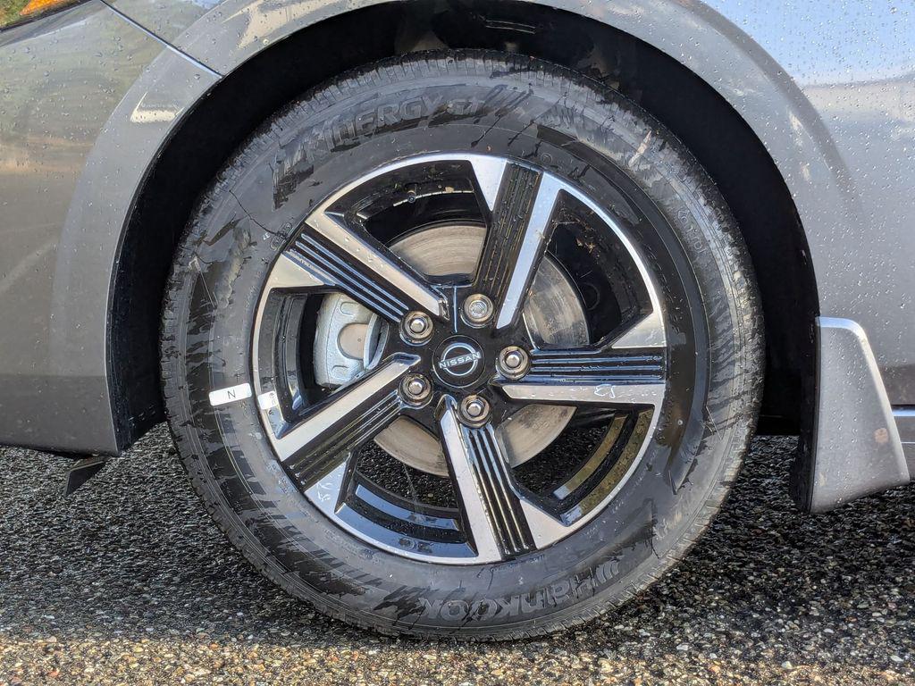 new 2025 Nissan Sentra car, priced at $22,125