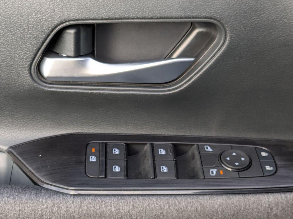 new 2025 Nissan Kicks car, priced at $23,347