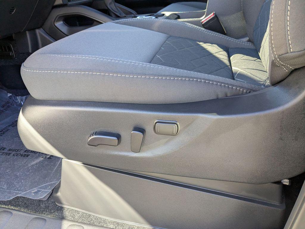 new 2026 Nissan Frontier car, priced at $40,915