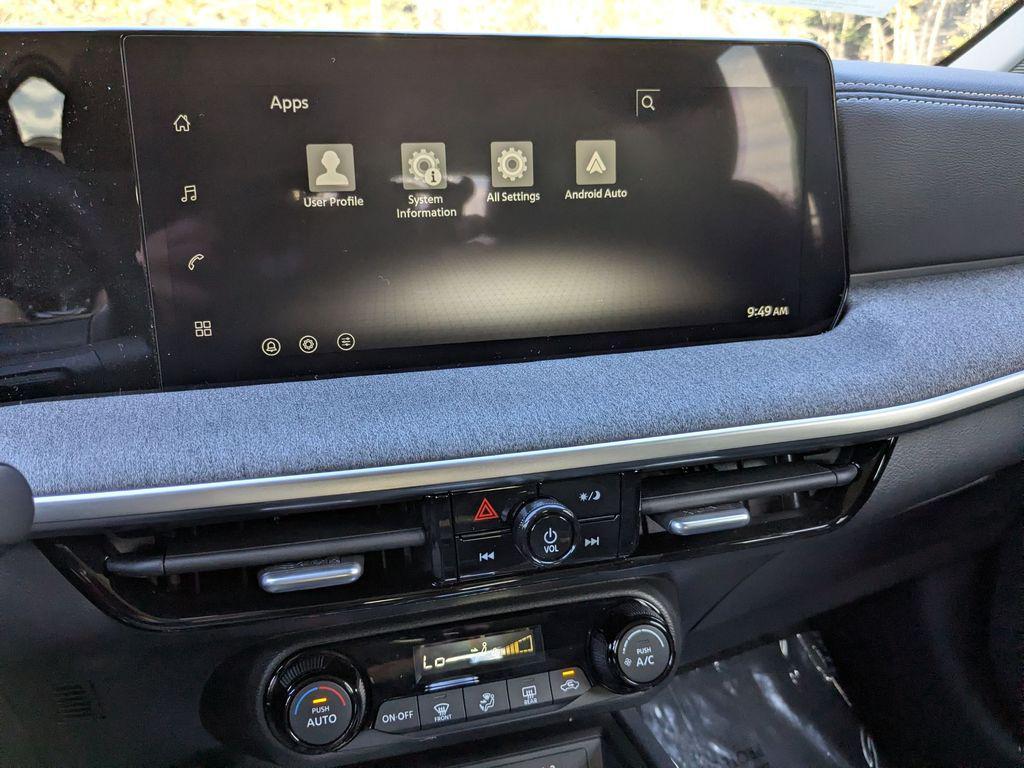 new 2026 Nissan Kicks car, priced at $25,195