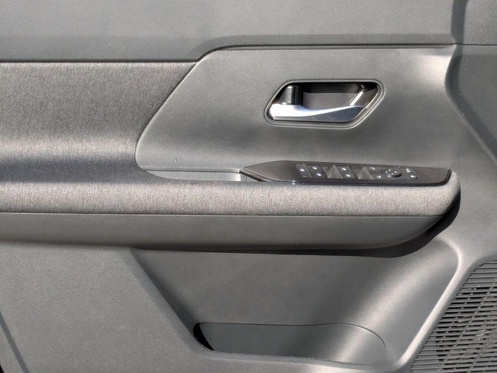 new 2026 Nissan Kicks car, priced at $25,195