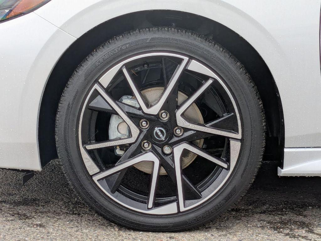 new 2025 Nissan Sentra car, priced at $24,585