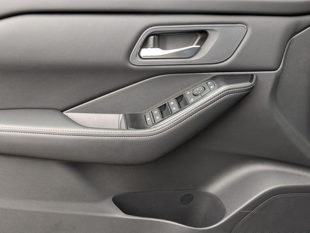 new 2026 Nissan Rogue car, priced at $30,000